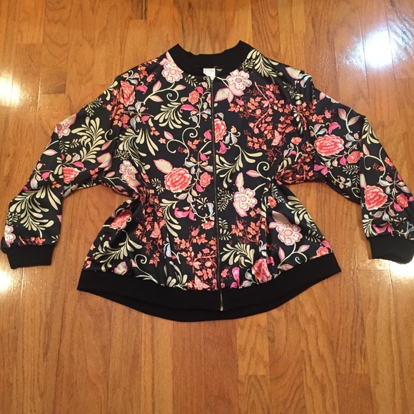 Roaman's Jackets & Blazers - Roaman's Women Silky Bomber Jacket Size 28W Floral
